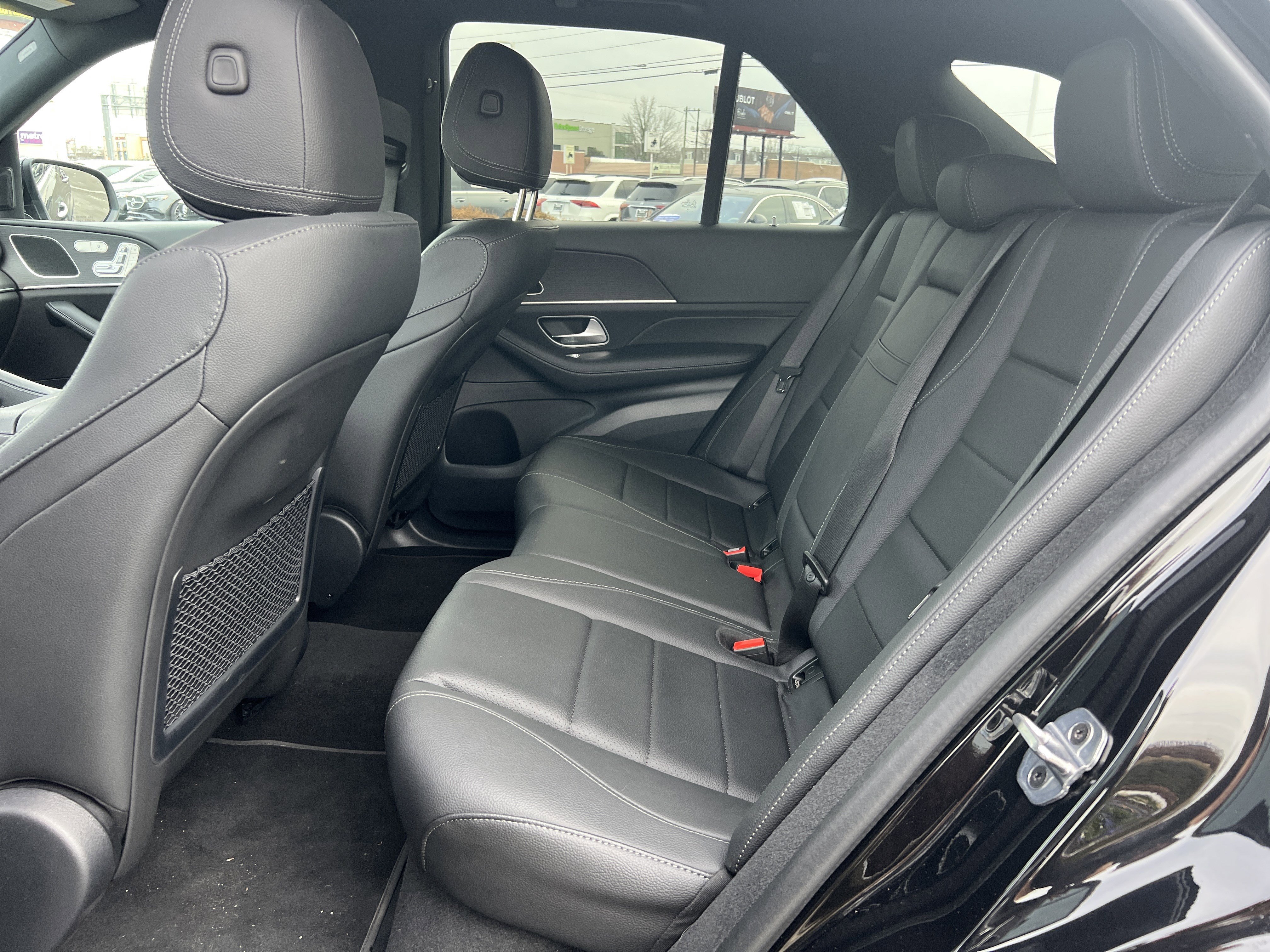 Certified 2024 Mercedes-Benz GLE 450e 4MATIC image 32