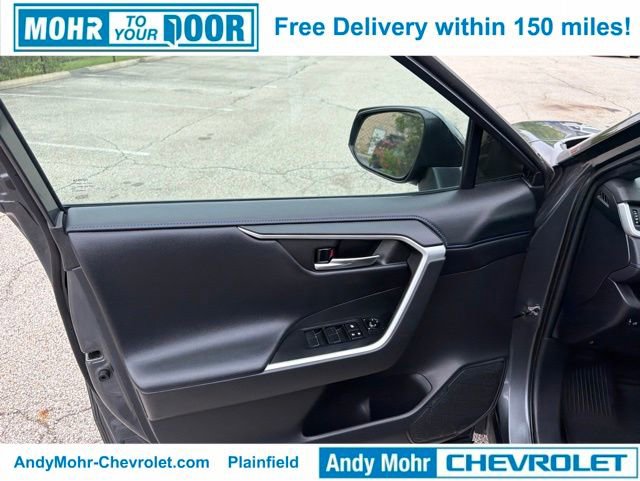 Used 2021 Toyota RAV4 XSE AWD/4WD image 9