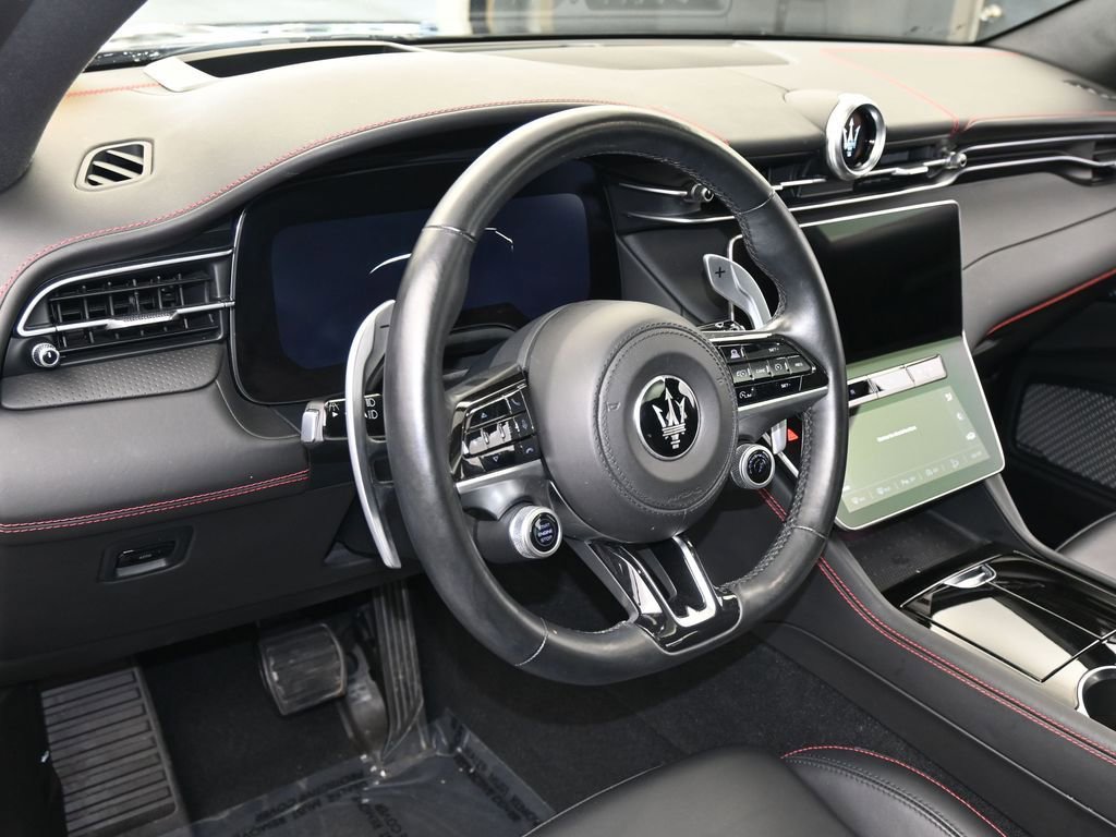 Used 2023 Maserati Grecale Modena image 10