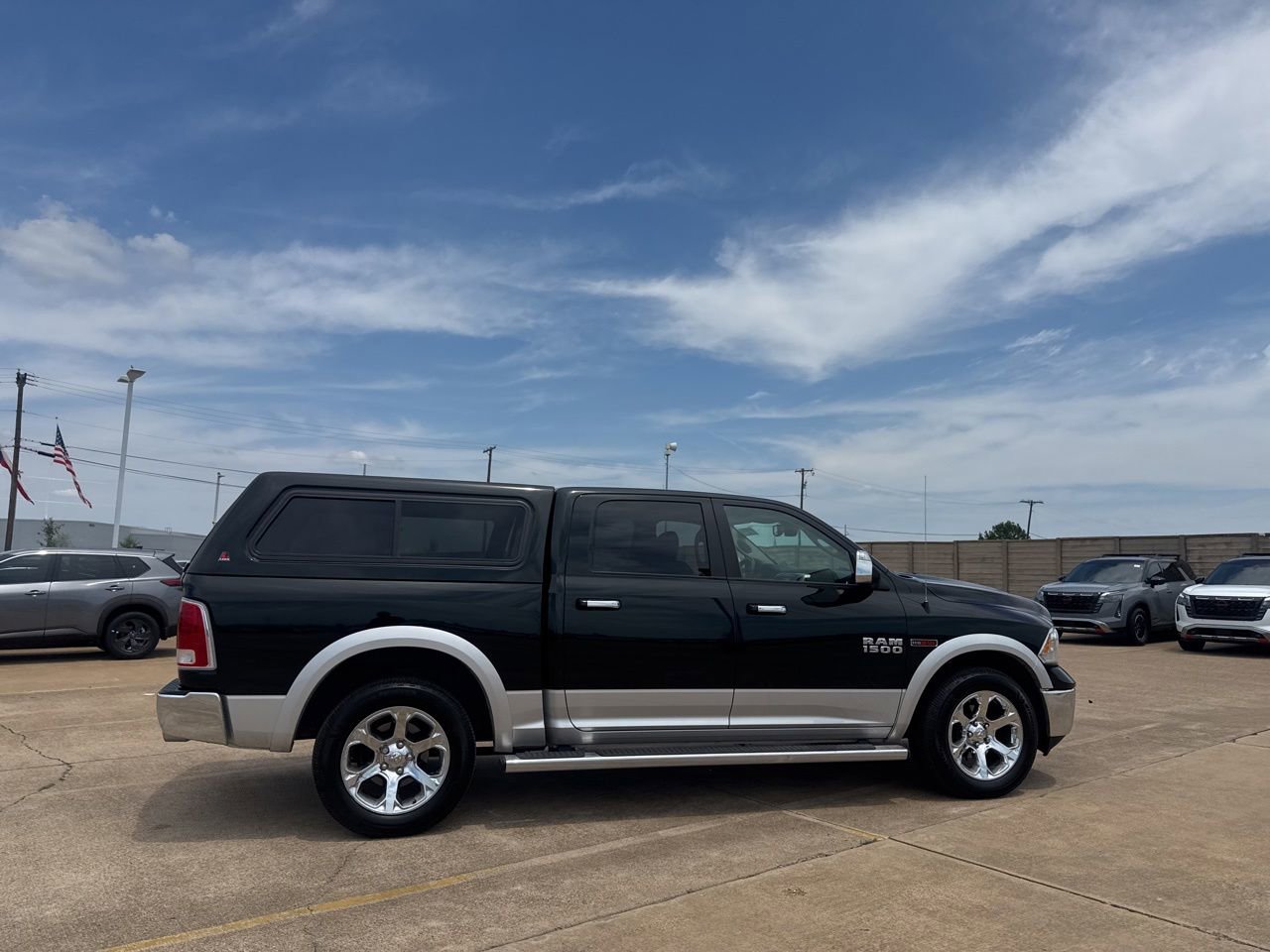 Used 2015 RAM 1500 Laramie w/ Convenience Group AWD/4WD image 24