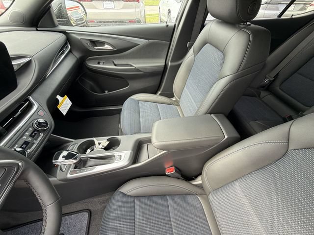 New 2026 Buick Envista Sport Touring w/ Convenience I Package FWD image 18
