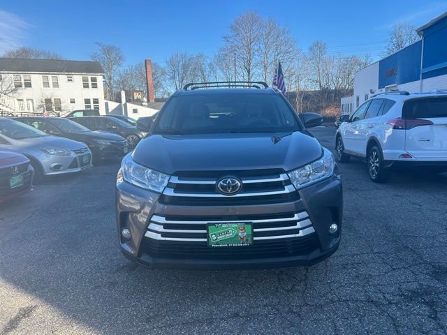 Used 2018 Toyota Highlander XLE AWD/4WD image 4