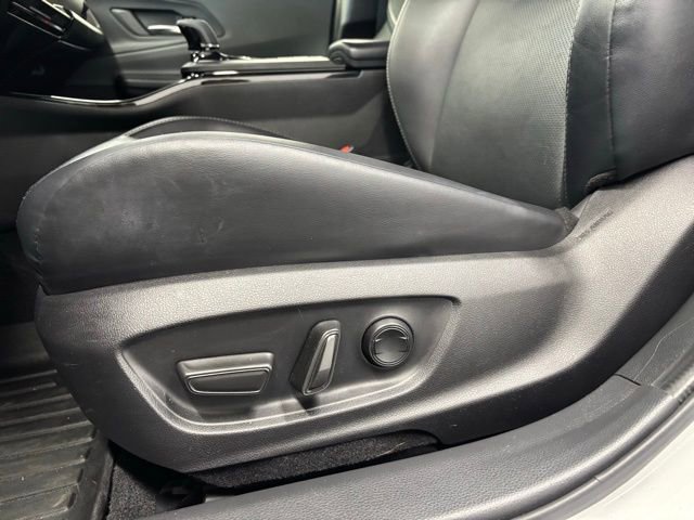 Used 2023 Toyota Prius Limited image 7