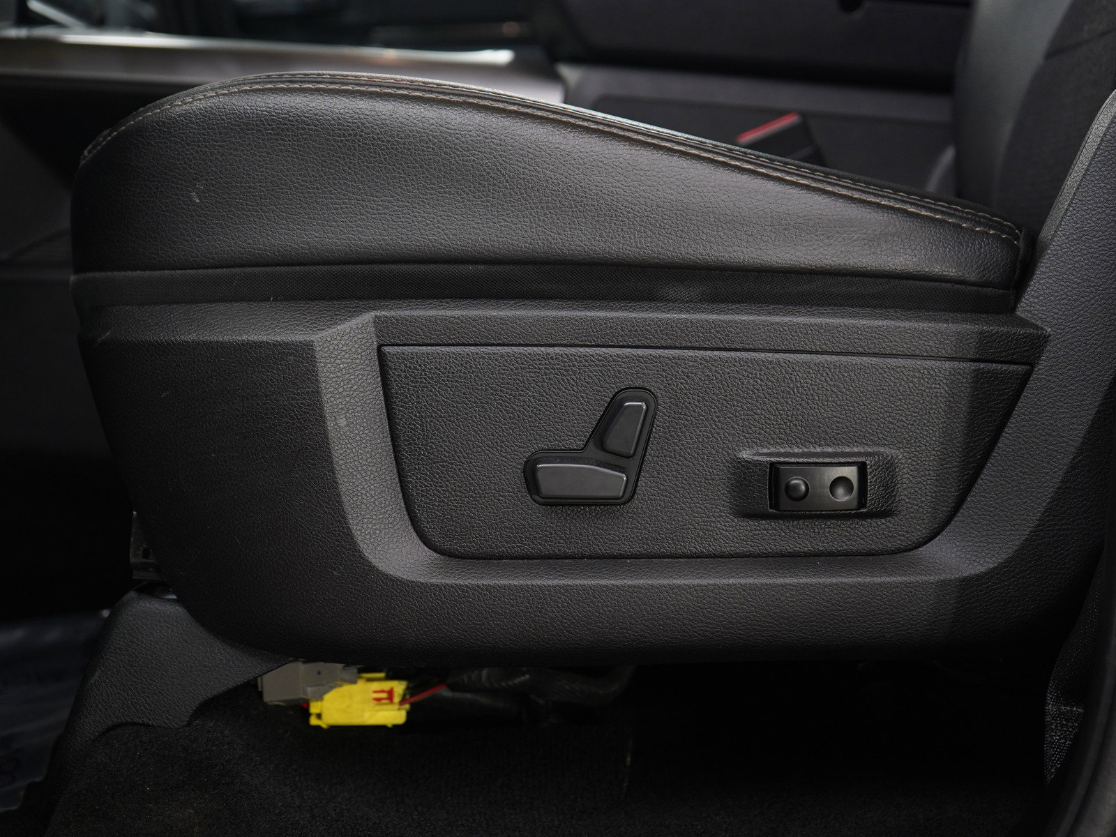 Used 2016 RAM 1500 Sport image 20