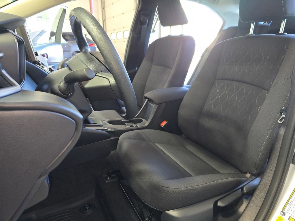 Used 2026 Toyota Corolla LE FWD image 16