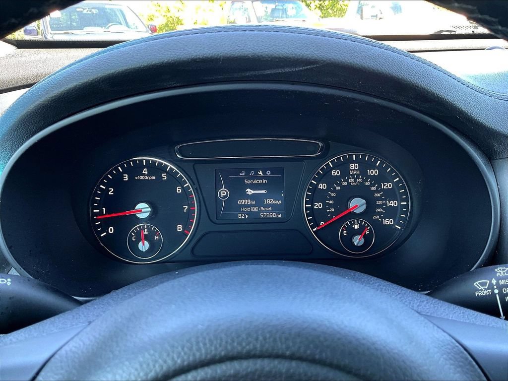 Used 2017 Kia Sorento AWD w/ LX Convenience Package image 16