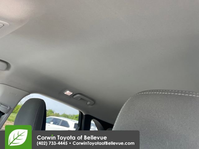 Used 2022 Ford Escape SE w/ SE Sport Appearance Package AWD/4WD image 25