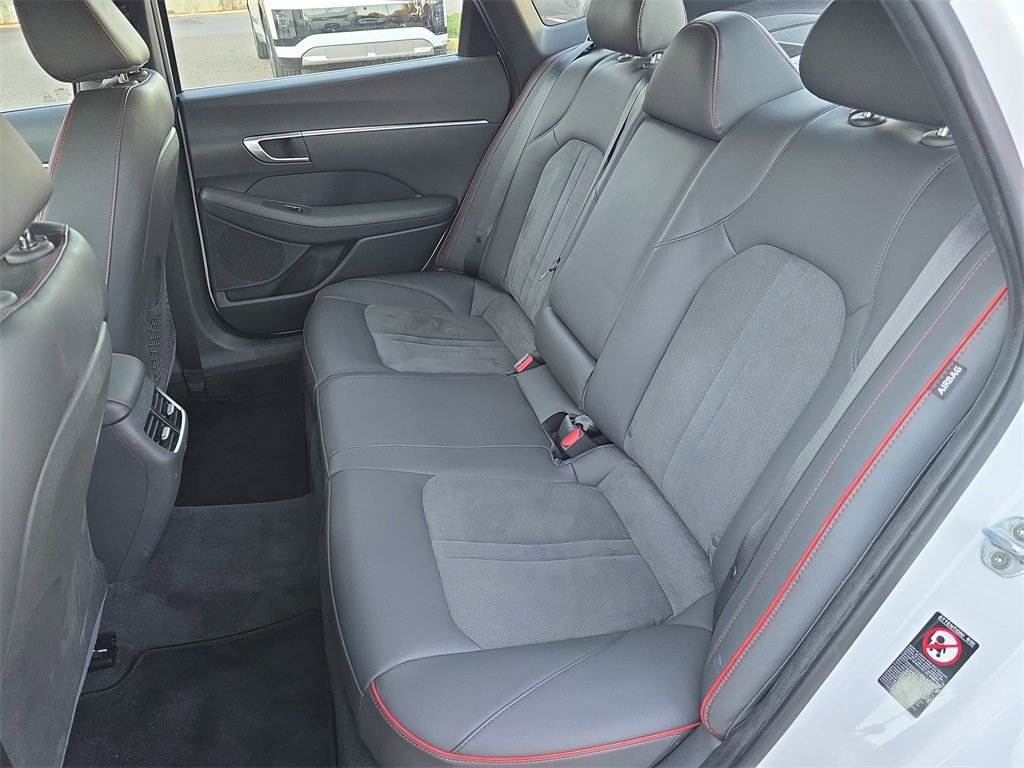 Used 2022 Hyundai Sonata SEL Plus image 13