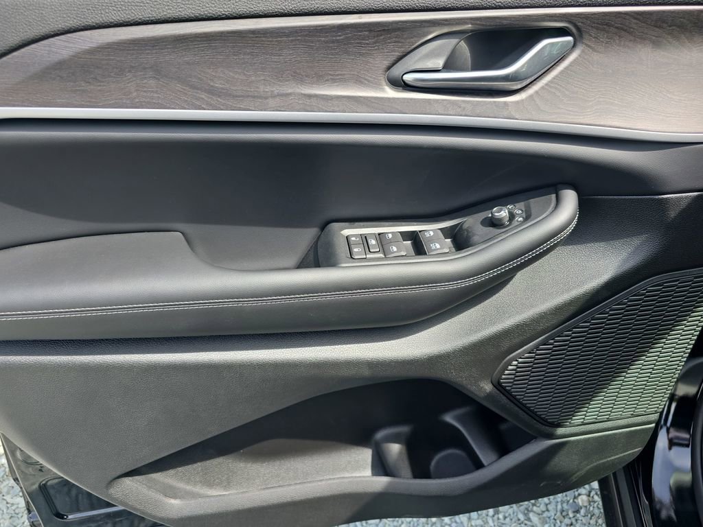 New 2026 Jeep Grand Cherokee Altitude image 27