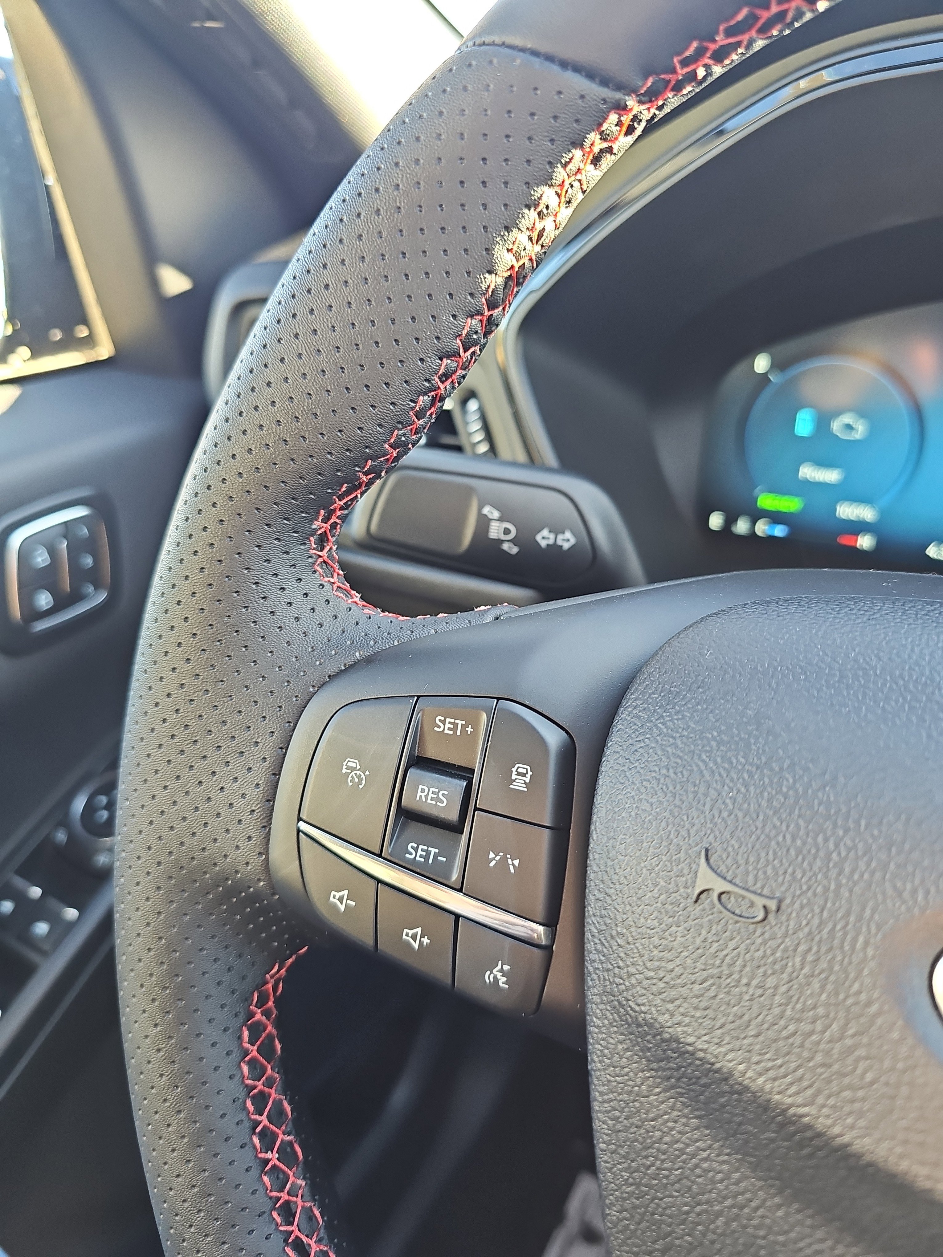New 2026 Ford Escape ST-Line Select image 22