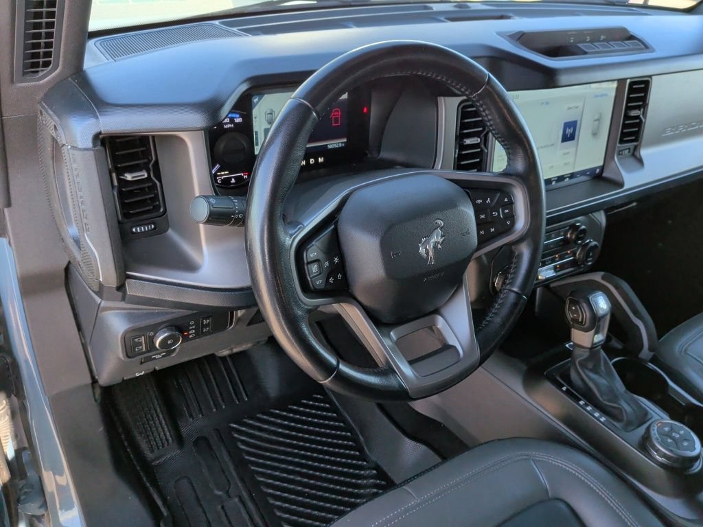 Used 2022 Ford Bronco Outer Banks AWD/4WD image 14