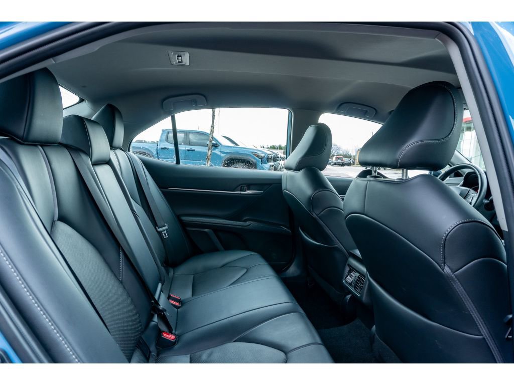 Used 2024 Toyota Camry XSE image 16