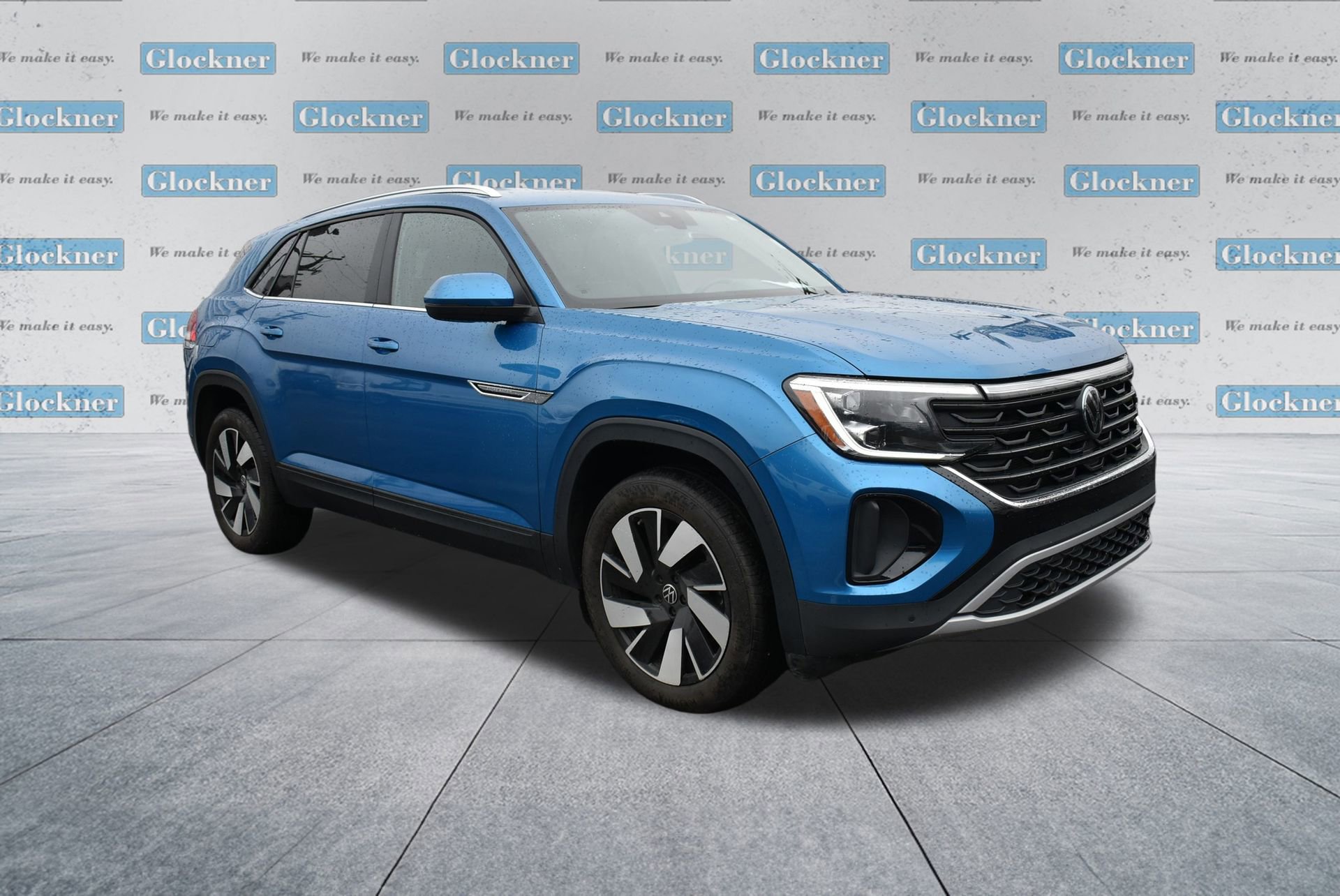 Used 2024 Volkswagen Atlas Cross Sport SE image 3