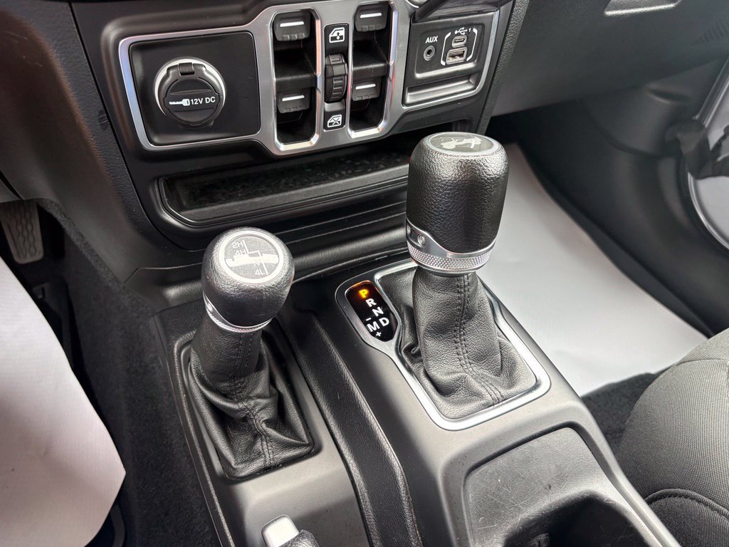 Used 2020 Jeep Wrangler Unlimited Sport S AWD/4WD image 4