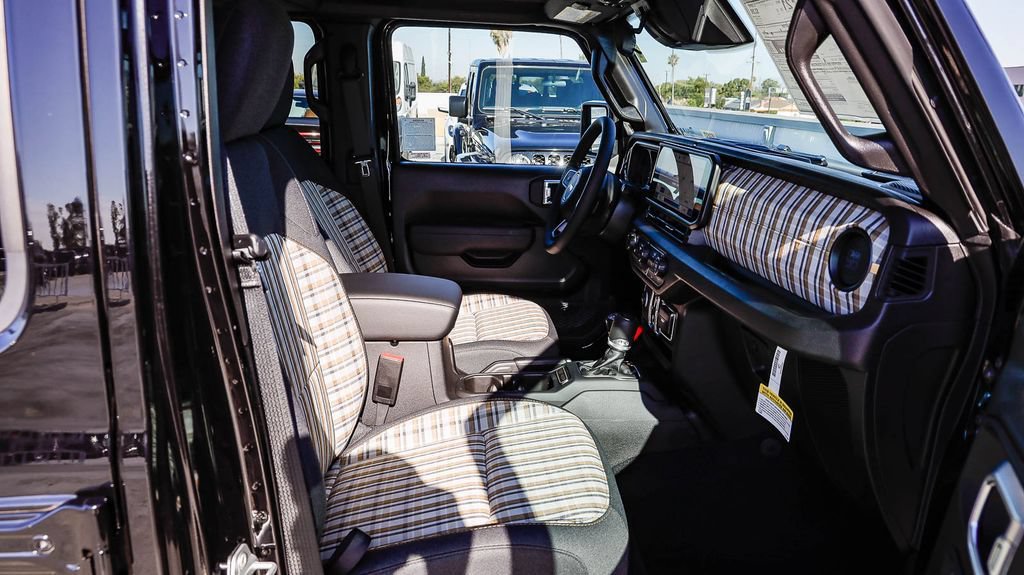New 2026 Jeep Wrangler Unlimited Sport AWD/4WD image 21