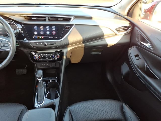 Used 2023 Buick Encore GX Essence w/ Experience Buick Package FWD image 17