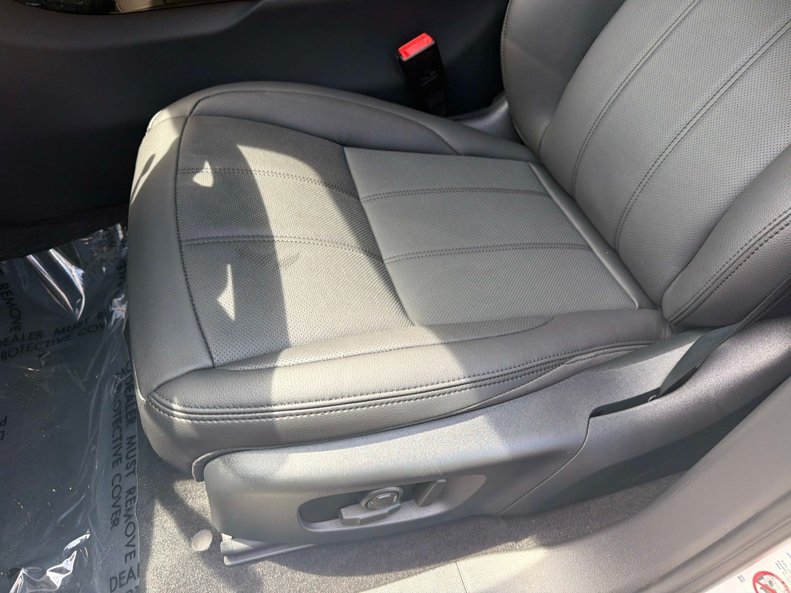 New 2026 Land Rover Range Rover Evoque S AWD/4WD image 18