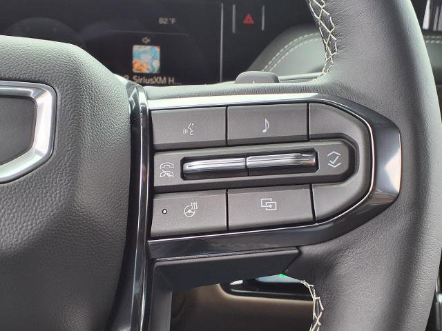 New 2026 GMC Yukon Denali Ultimate AWD/4WD image 13