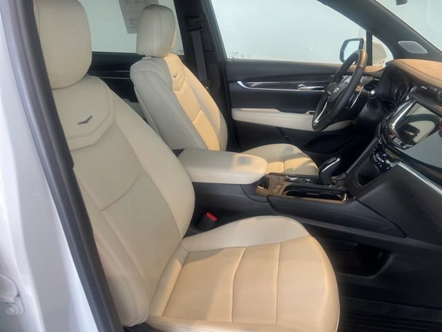 Used 2025 Cadillac XT6 Sport w/ LPO, Floor Liner Package AWD/4WD image 33