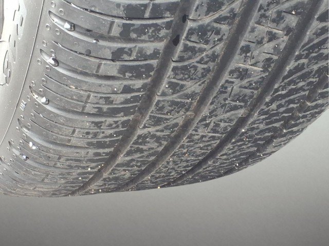 Certified 2025 Volkswagen GTI SE FWD image 11