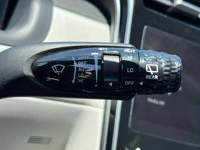 Certified 2023 Hyundai Tucson Limited AWD/4WD image 24