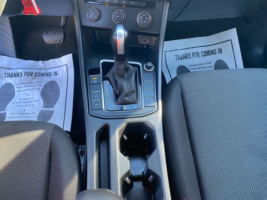 Used 2019 Volkswagen Jetta S w/ Driver Assistance Package image 22