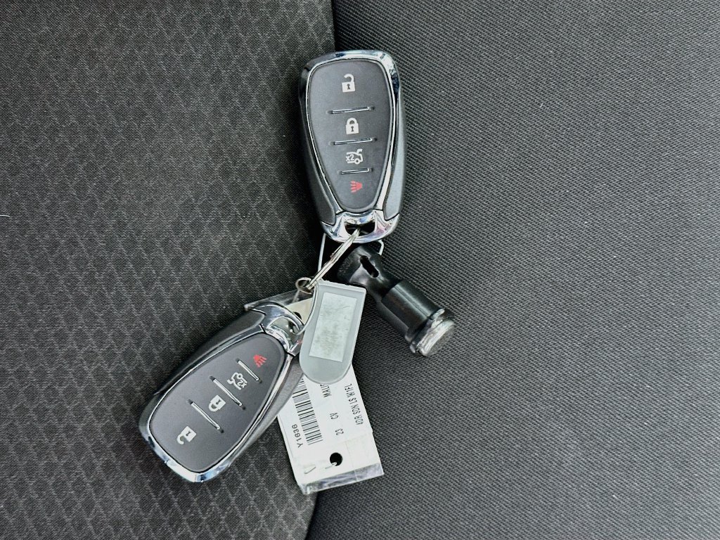 Used 2023 Chevrolet Malibu LS w/ Driver Confidence Package FWD image 33