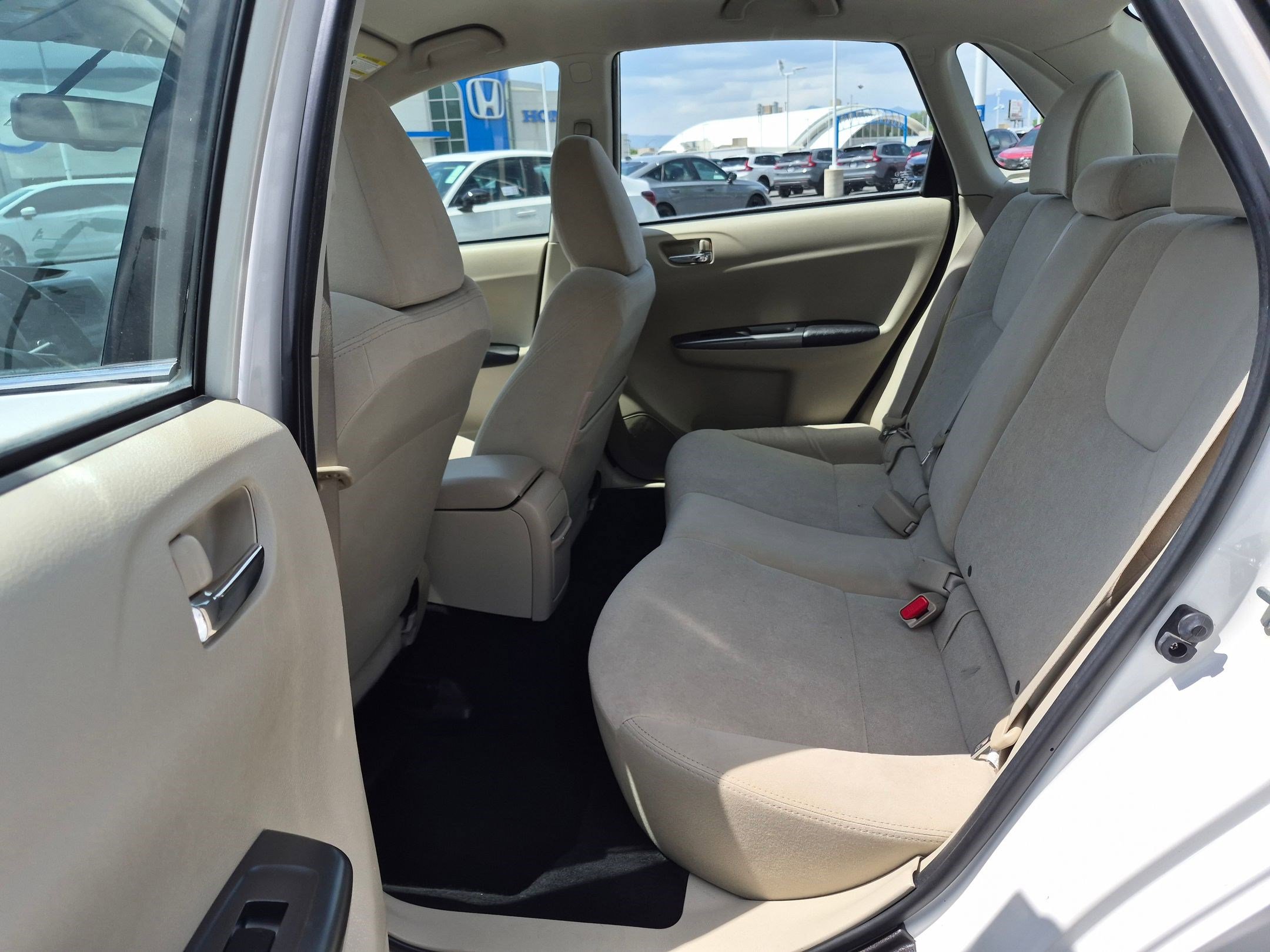 Used 2011 Subaru Impreza 2.5i w/ Audio Package 3 AWD/4WD image 27