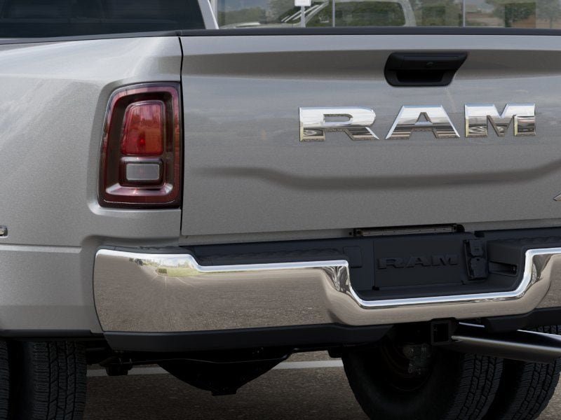 New 2026 RAM 3500 Tradesman AWD/4WD image 13
