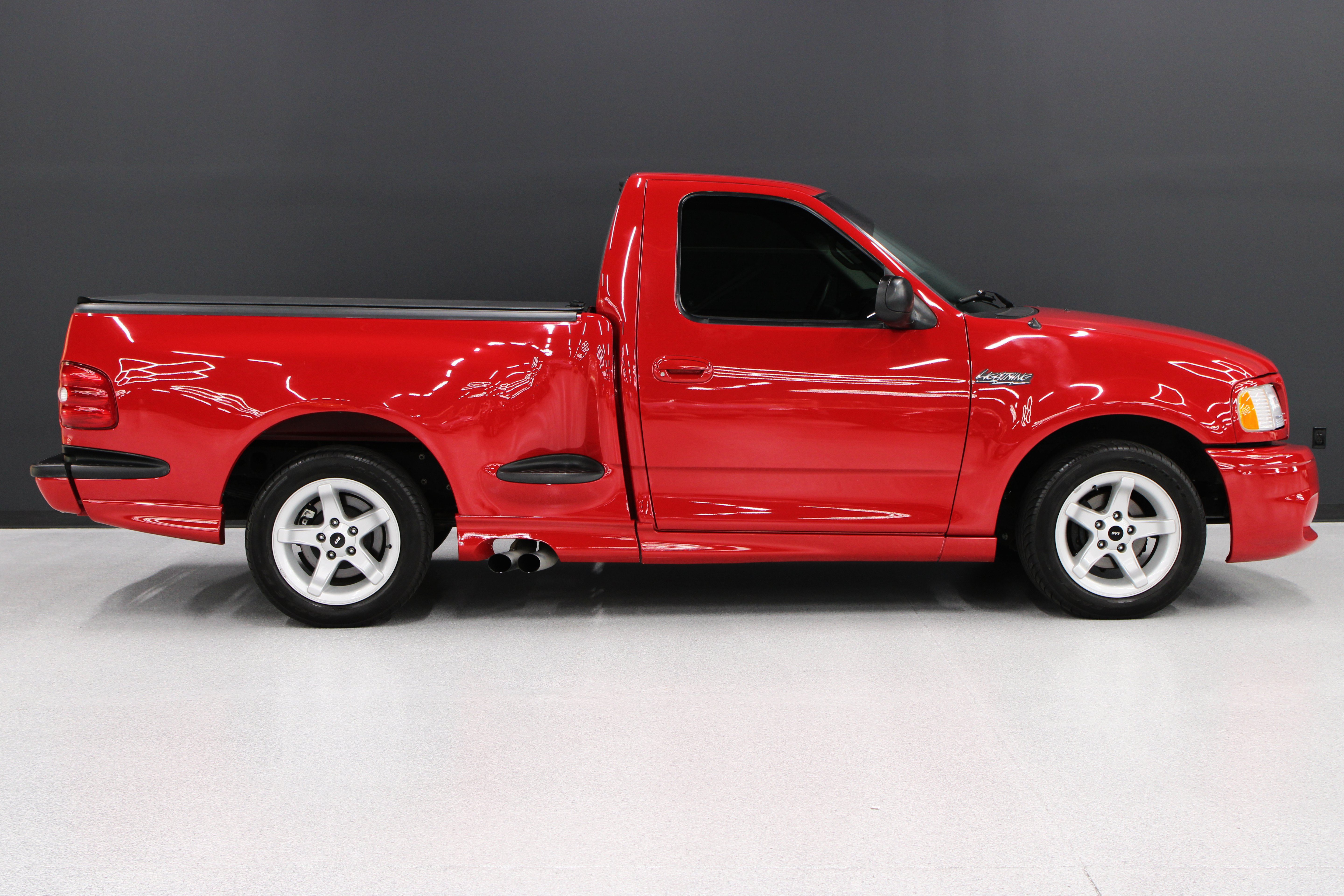 Used 1999 Ford F150 Lightning RWD image 20