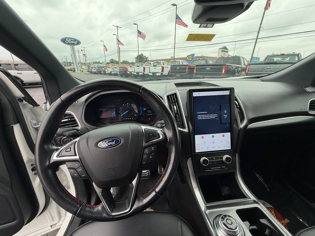 Used 2022 Ford Edge ST-Line AWD/4WD image 14