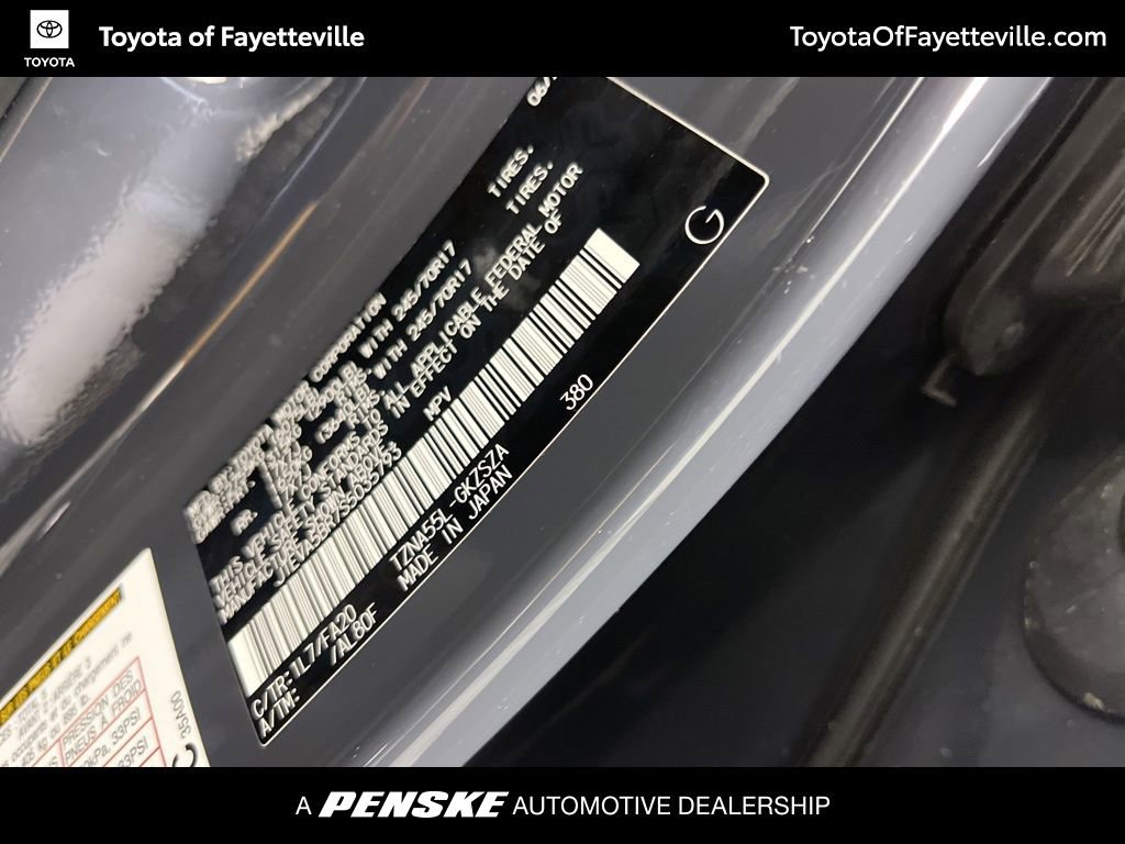Certified 2025 Toyota 4Runner SR5 AWD/4WD image 34