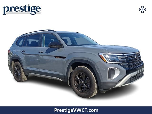 Used 2025 Volkswagen Atlas Peak Edition SE
