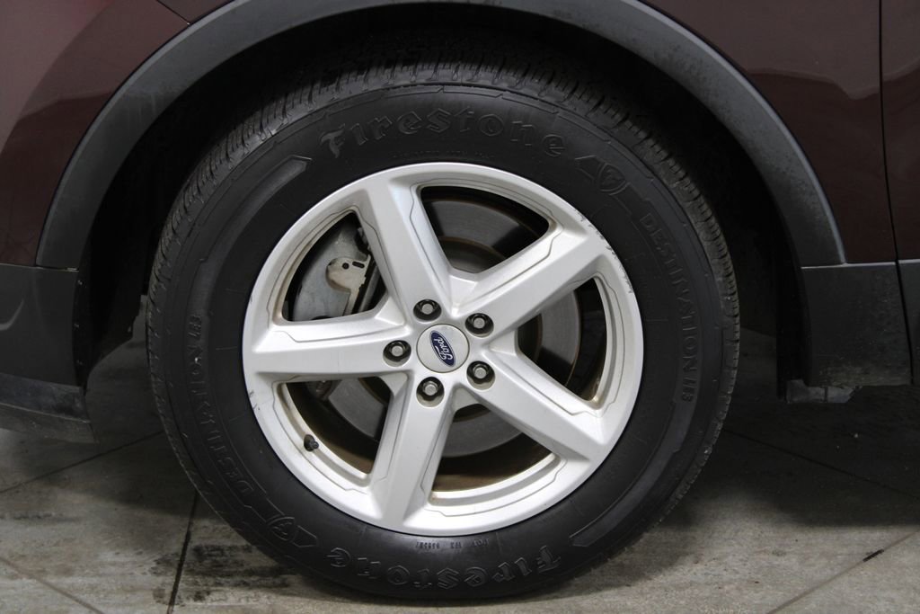 Used 2019 Ford Explorer XLT w/ Equipment Group 202A image 19