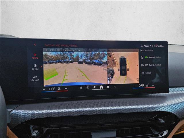 Certified 2025 BMW 330i Sedan image 21