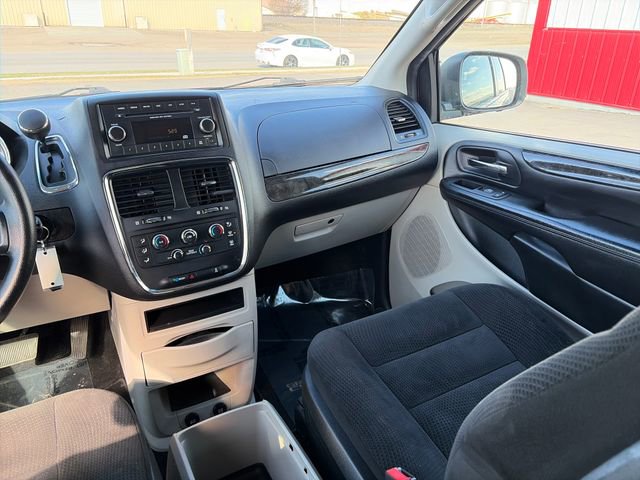 Used 2016 Dodge Grand Caravan SE w/ Quick Order Package 29E SE FWD image 29