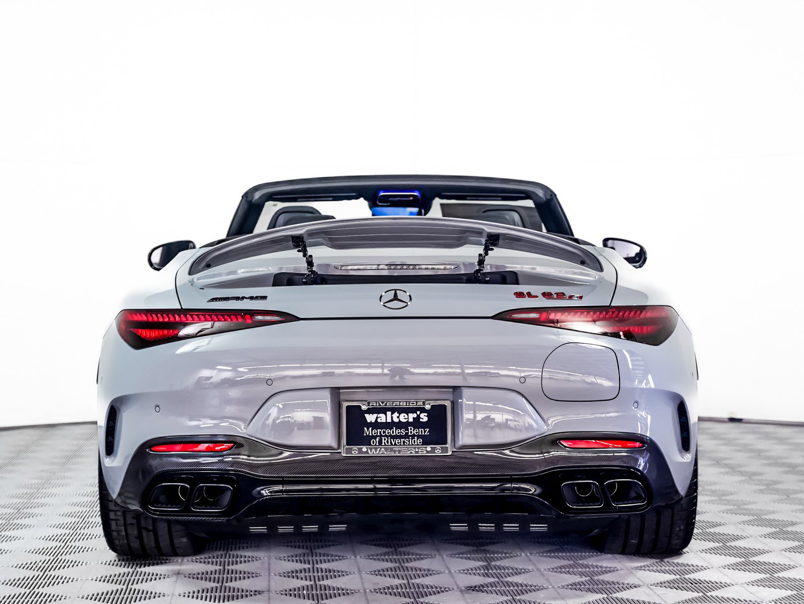 Used 2025 Mercedes-Benz SL 63 AMG S e Performance 4MATIC image 11