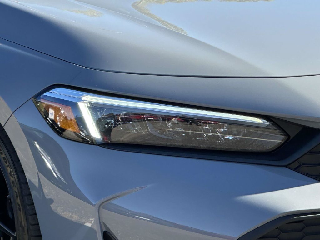 Used 2025 Honda Civic Sport image 7