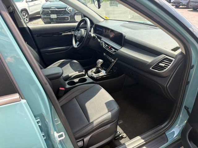 Certified 2024 Kia Seltos EX AWD/4WD image 11
