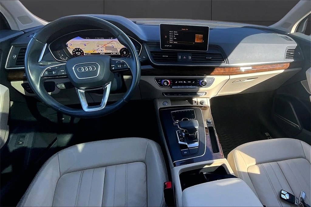 Used 2020 Audi Q5 2.0T Premium Plus image 16