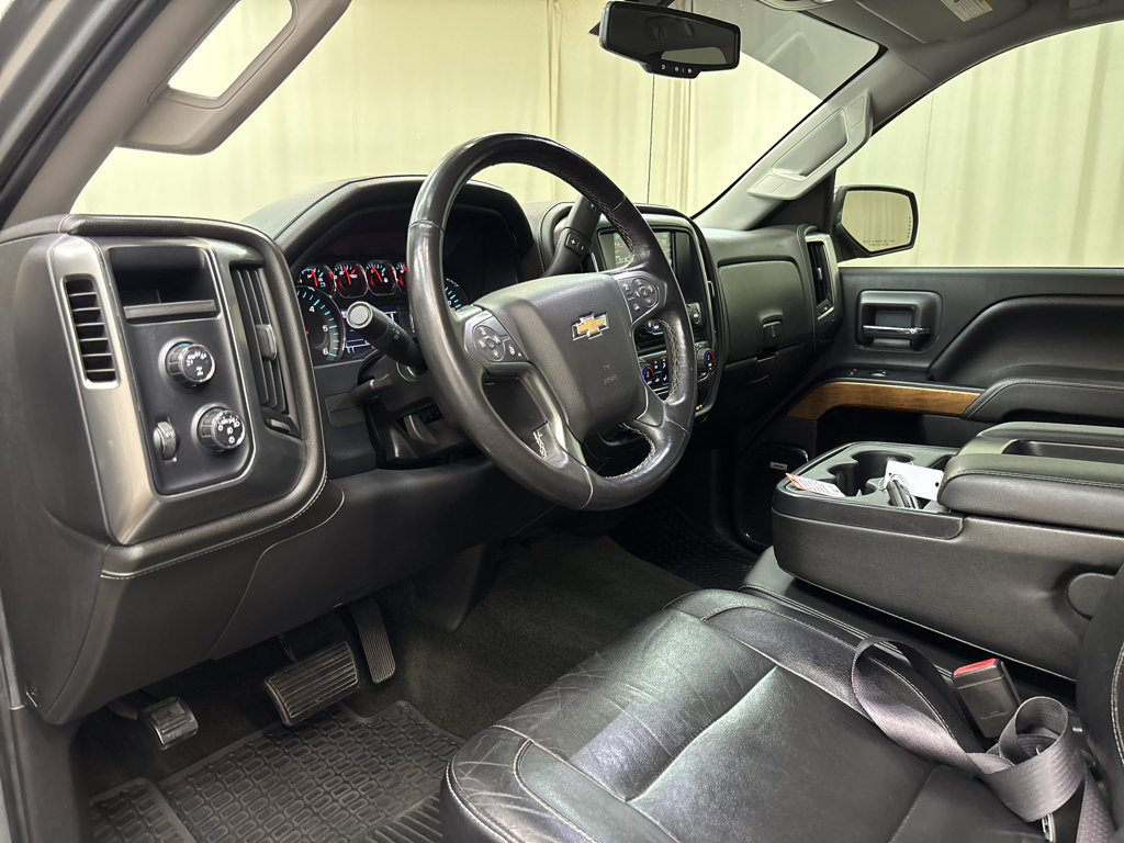 Used 2017 Chevrolet Silverado 1500 LTZ w/ Sport Package AWD/4WD image 15