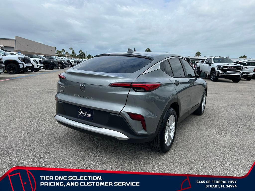 Used 2025 Buick Envista Preferred w/ Convenience II Package FWD image 5