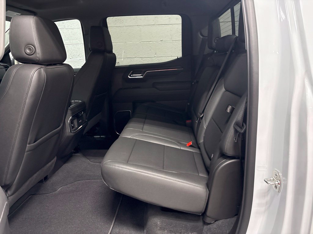 New 2026 GMC Sierra 1500 SLT AWD/4WD image 18