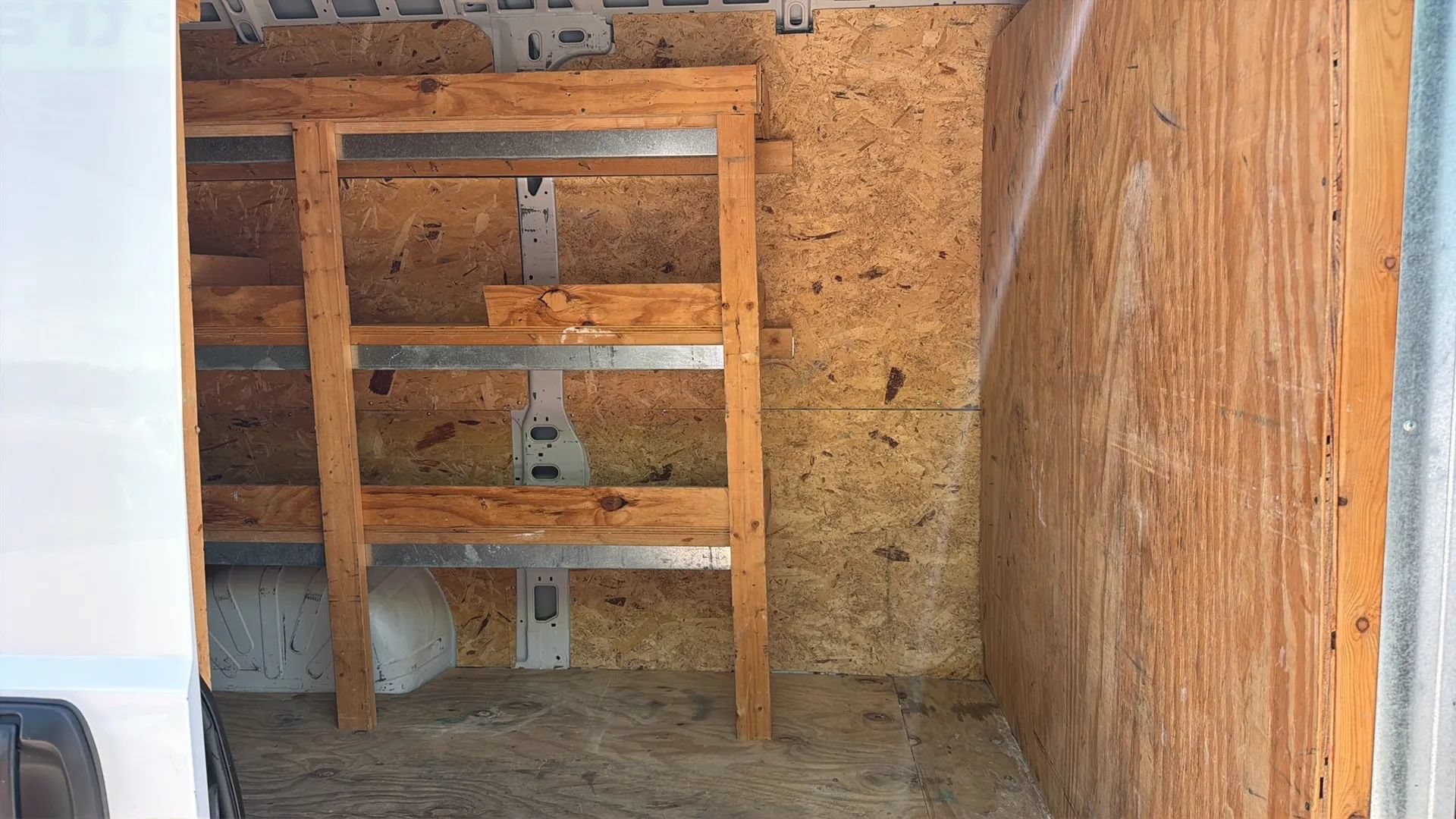 Used 2016 RAM ProMaster 2500 w/ Interior Convenience Group FWD image 12