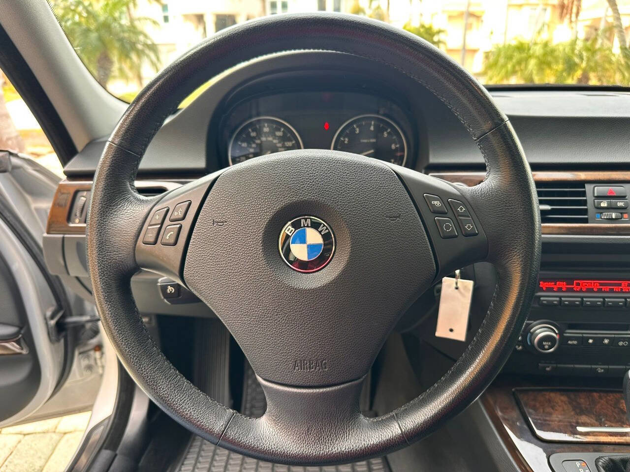 Used 2009 BMW 328i xDrive 328i xDrive AWD 4dr Sedan SULE image 13