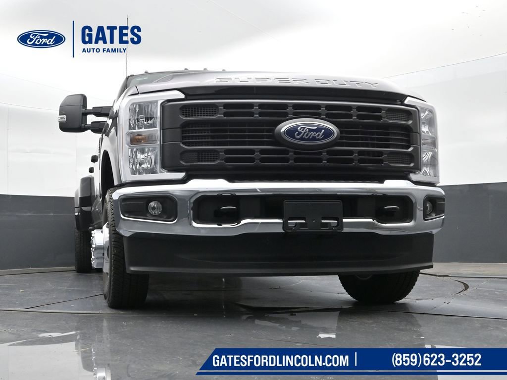 Used 2025 Ford F350 XL w/ XL Driver Assist Package image 33