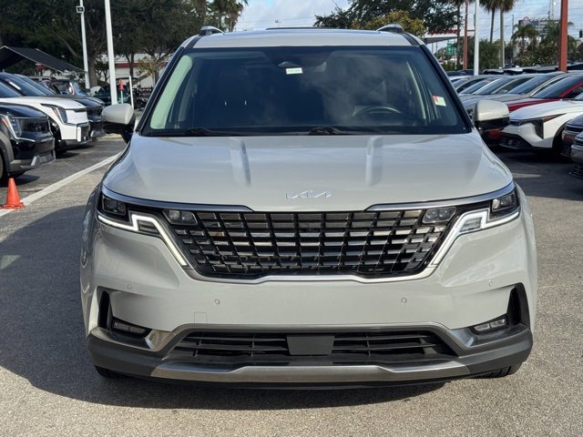 Certified 2024 Kia Carnival SX Prestige image 7