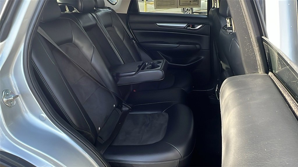 Used 2019 MAZDA CX-5 Touring image 13