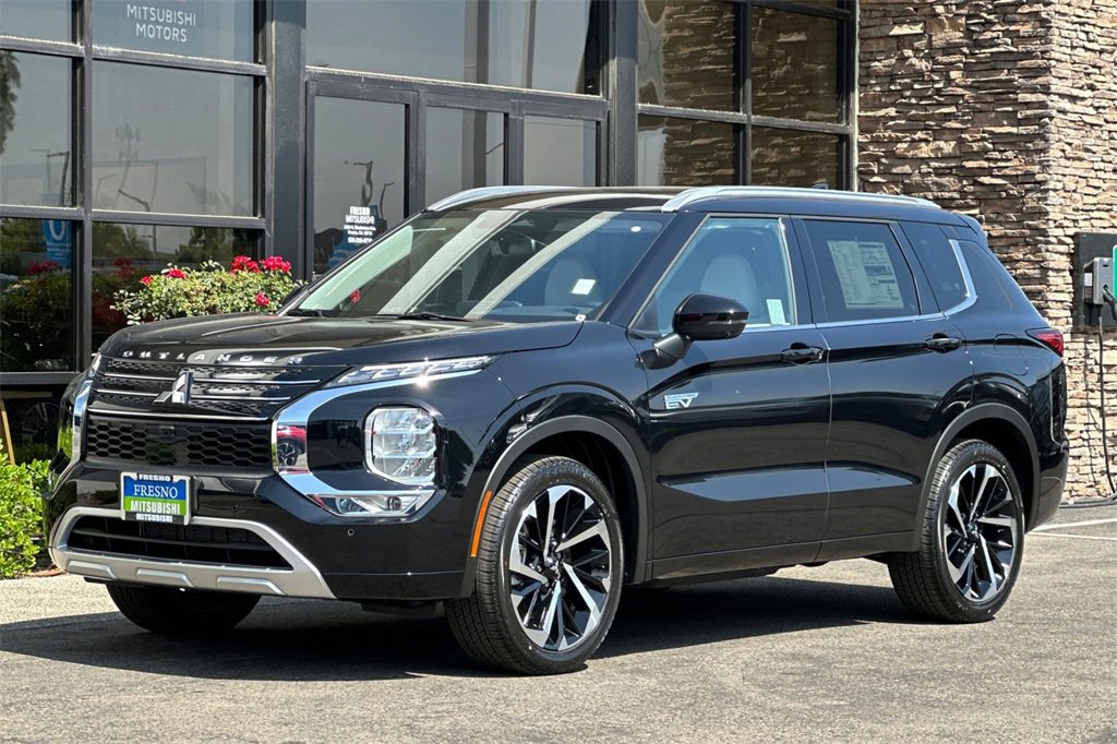 New 2025 Mitsubishi Outlander SEL image 9