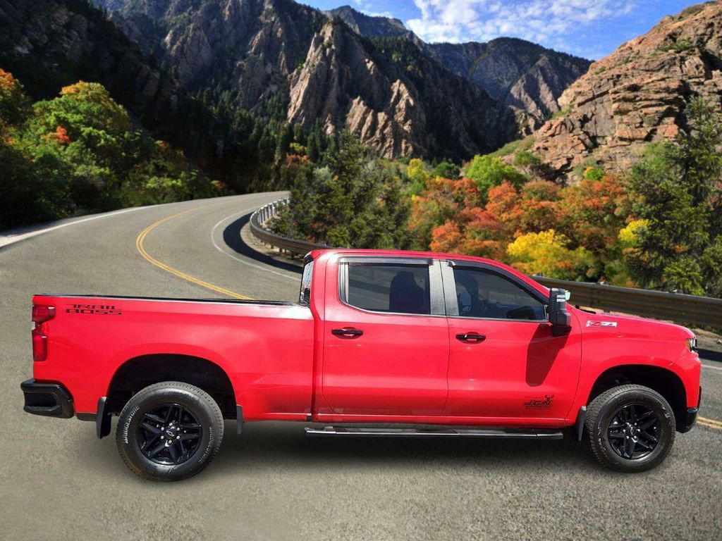 Used 2022 Chevrolet Silverado 1500 LT Trail Boss image 2